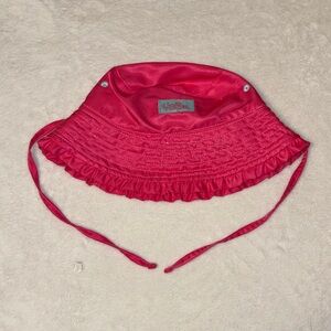 UV skinz Vibrant Pink Ruffle Bucket Hat
